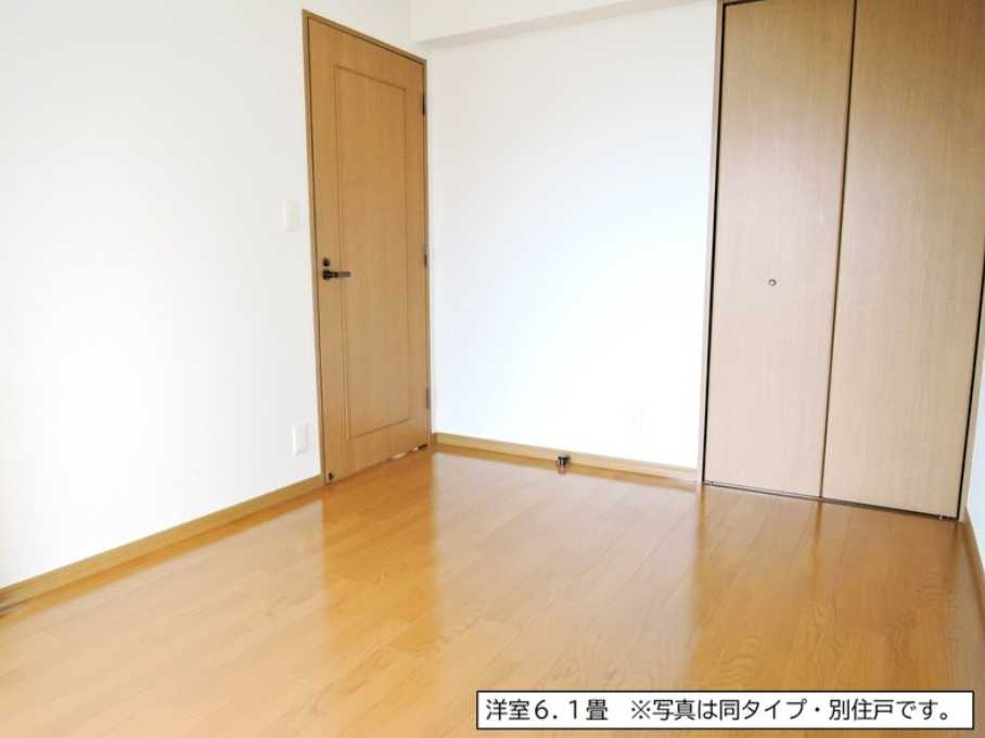 フロール横浜入江町第2の寝室