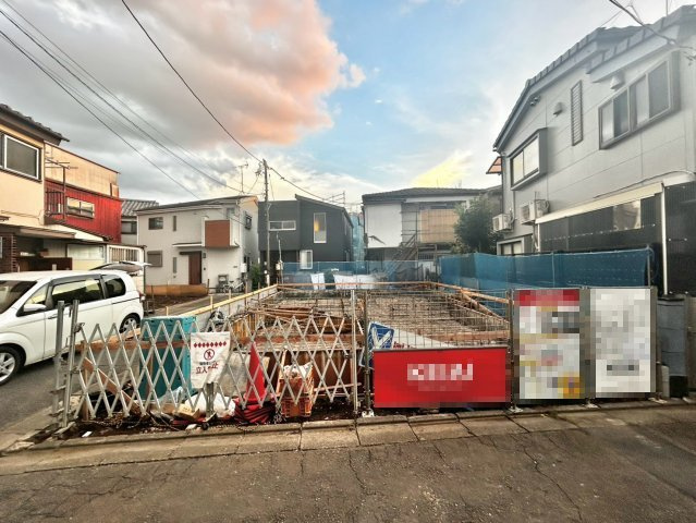 練馬区北町5丁目　新築戸建の外観|2026.09.25撮影

現地ご見学希望・資料請求などお気軽にお問い合わせ下さい！
03-5990-5201