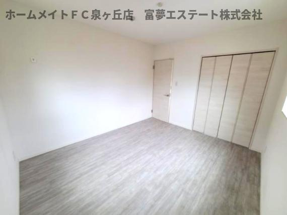 シャイロ２０５北野田の洋室