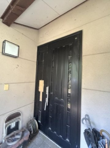 那珂市平野　中古戸建の玄関