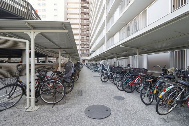 東大島ファミールハイツ１号館の駐輪場|東大島ファミールハイツ１号館：敷地内に駐車場・駐輪場・バイク置場ございます！（空き要確認）