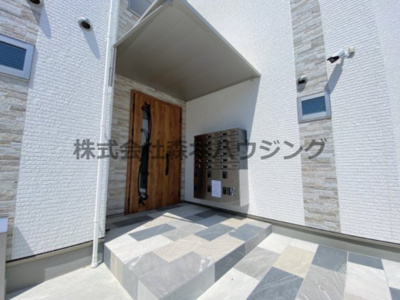 【エントランス】 | 　クリエオーレ雁屋西町 | 落ち着いたエントランスです