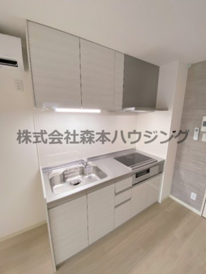【キッチン】 | 　クリエオーレ雁屋西町 | きれいなキッチンです