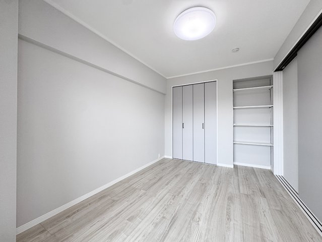 ウッディライフお花茶屋の洋室|ドキドキの新生活も、安心してスタート。ぴったりの住まいを見つけませんか？クランディアが一緒に住まい選びをサポートします‼　まずは、お気軽にお問合せください　＃クランディア