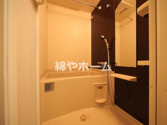 Luxe今里Ⅱの浴室|お風呂です
