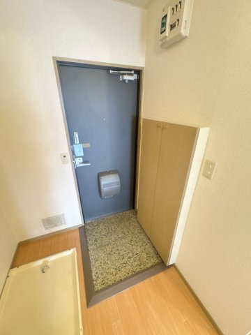 【玄関】 | ビーワンハイツ