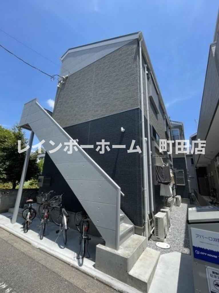 アバーロ淵野辺※初期費用分割後払いサービス利用可能物件のエントランス