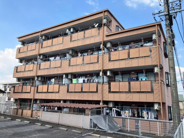 リンピア小野田の外観