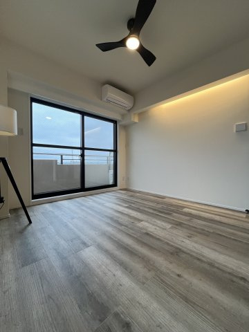ファーイーストビル