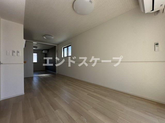 パークサイド　レジデンスの居間・リビング|高崎、前橋のお部屋探しはエンドスケープまで！お客様の理想お聞かせ下さい♪