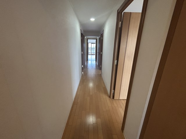 半田市旭町　スペクトル旭町弐番館の内装