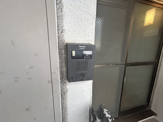 半田市旭町　スペクトル旭町弐番館の玄関