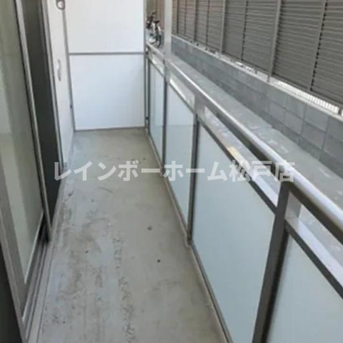 仲介手数料（賃料の1.10ヵ月）の50％OFF対象物件！のバルコニー|※別部屋参考写真です