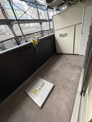 シェリロ香里園のバルコニー