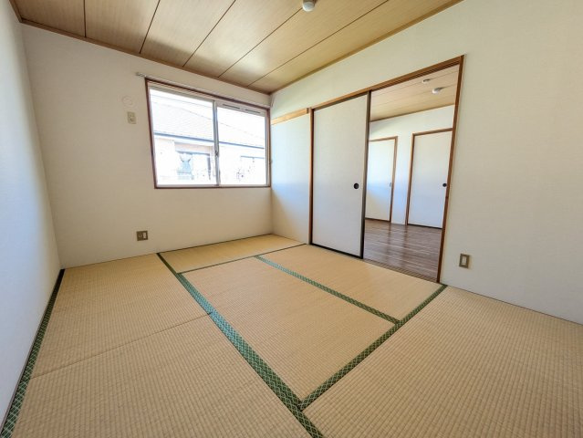 岡山市南区洲崎３丁目のアパートの和室