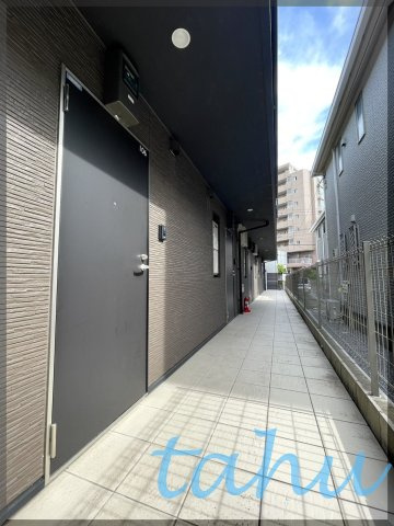 板橋区若木１丁目のアパートの玄関