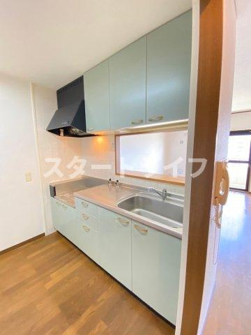大阪市淀川区野中北１丁目の賃貸マンションのキッチン