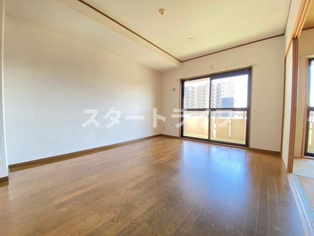 大阪市淀川区野中北１丁目の賃貸マンションの寝室