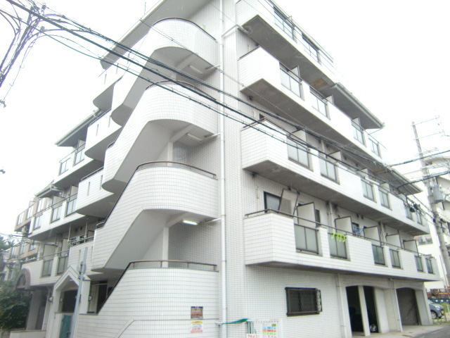 シャルマンフジ御影参番館の外観