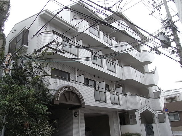 シャルマンフジ御影参番館の外観