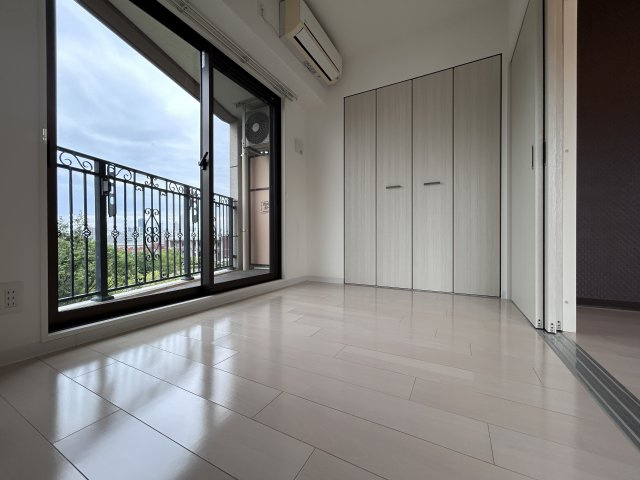 ラグゼ新大阪サウスの洋室|Luxe新大阪SOUTH　洋室