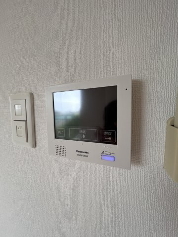 ラグゼ新大阪サウスのセキュリティ|Luxe新大阪SOUTH　モニター付きインターホン