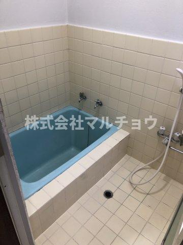 目良戸建て収益物件の浴室|お風呂です
