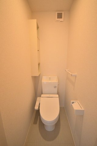 【トイレ】 | ル・ココン　Ｂ | コンパクトで使いやすいトイレです