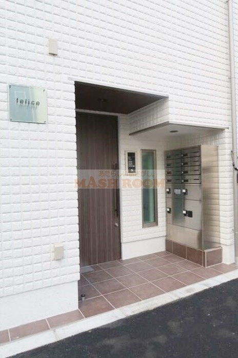 杉並区西荻北４丁目の賃貸マンションのエントランス