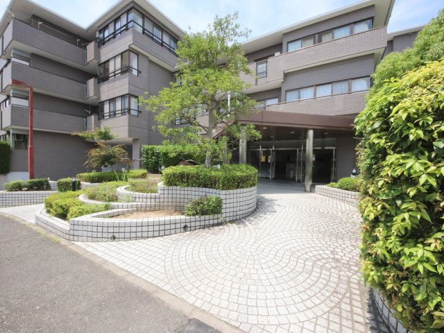 グランドパレス学園前Ａ棟のその他