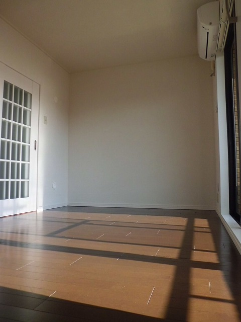 世田谷区桜丘２丁目の賃貸マンションの寝室|南向きで日当たりも良好！