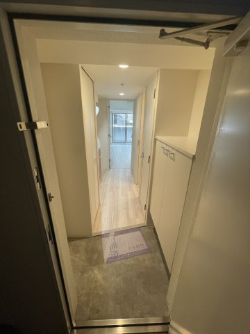 【玄関】セレニテ神戸元町クレア