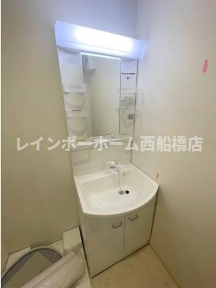 リディアコート馬橋の洗面所