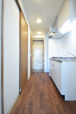 ブラン花園町のキッチン|ブラン花園町　キッチン周り　廊下