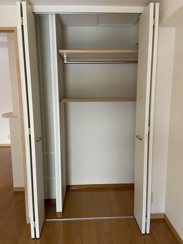 グランガーデン足代新町の収納