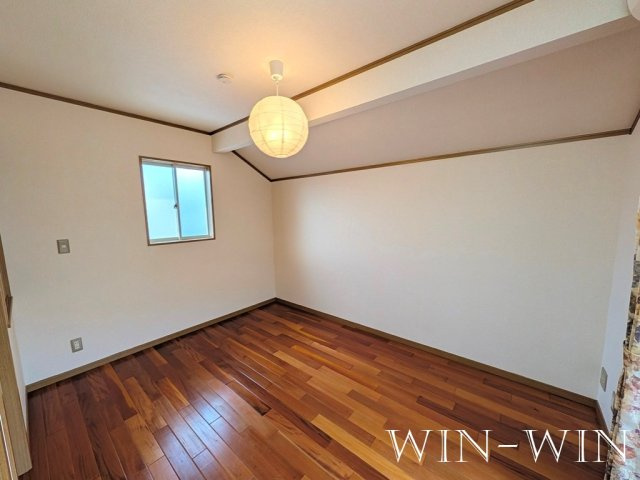 曙町測点戸建の内装