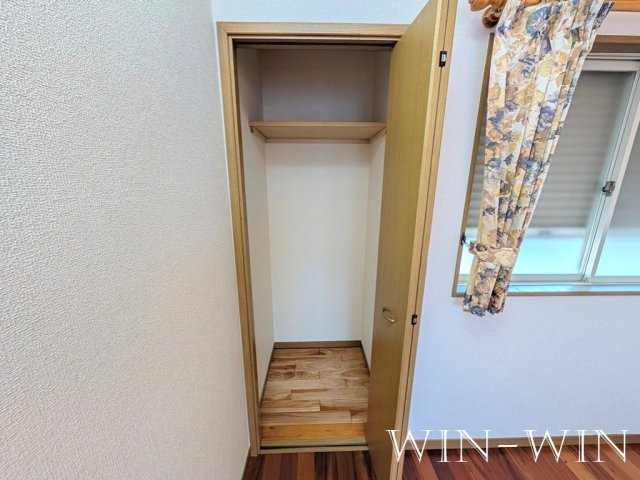 曙町測点戸建の収納