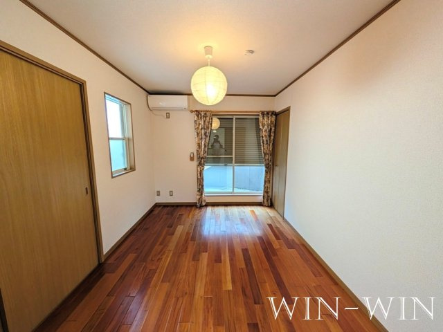 曙町測点戸建の寝室
