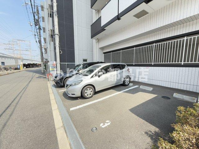 フォレストガーデン天満橋Ⅰの駐車場