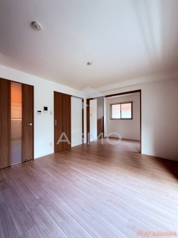 【内装】 | Lumiere | ※建物内別間取参考写真