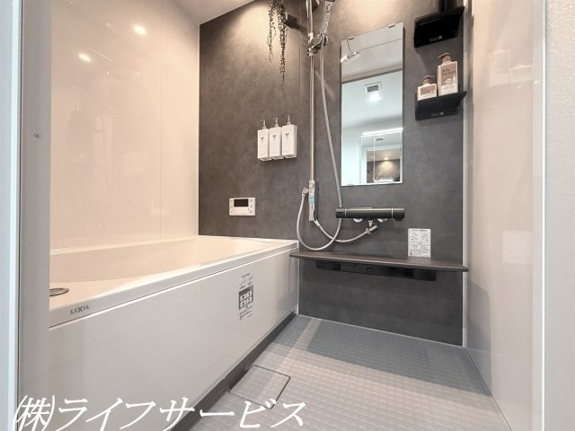 【浴室】 | シャルマンコーポ塚本 | ユニットバス新調／浴乾付、自動お湯張り、追い焚き機能あり！