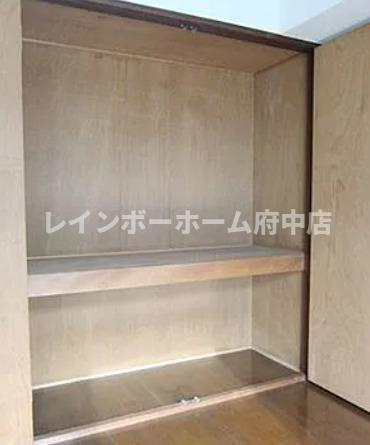 グリーンハイム是政の収納