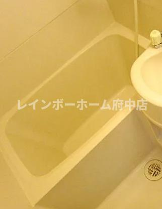 グリーンハイム是政の浴室
