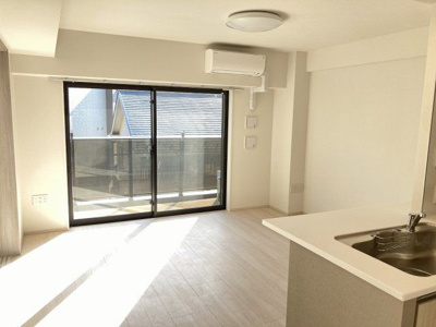 【居間・リビング】 | ラグゼナ和光 | 別のお部屋の写真です