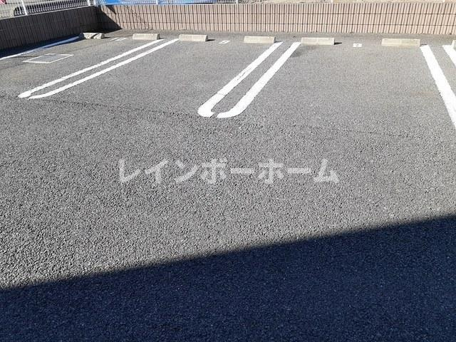 アミティエの駐車場