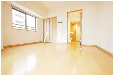 【居間・リビング】 | ヤムズキャビン | 洋室のお部屋です。