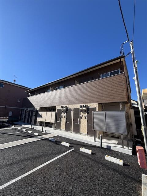 イーストアイリスの外観