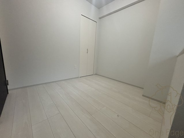 ラフィネール大阪十三の寝室