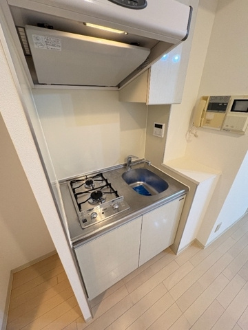 新品家具付きマンション日本橋本町7(KaGood東京)のキッチン
