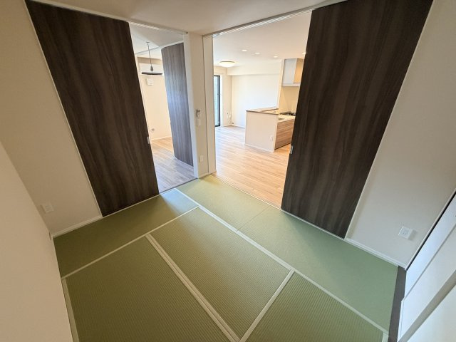 ウエスタンハイツ18の和室|ゆったりとくつろげる和室です